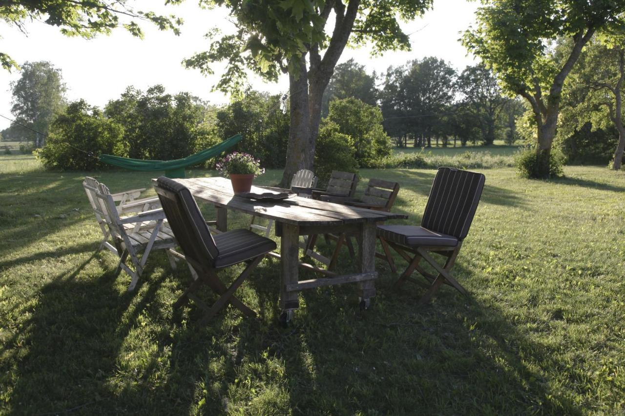 Stora Mellings Gard Bed and Breakfast Klintehamn Εξωτερικό φωτογραφία